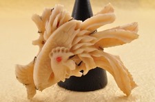 Antiker Artikel weiße Koralle OBIDOME "Phoenix" mit Zertifikat (insgesamt...