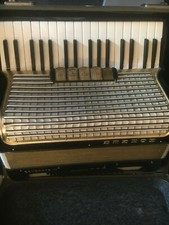 Akkordeon Hohner Concerto III, handlich! weitere Bravo Amica Student Starlet