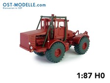 Traktor Kirovets K700 rot ohne