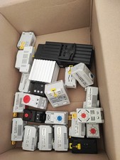 Box Mit Diversen Schaltschrank Heizung Thermostat Thermostatschalter Lüfter