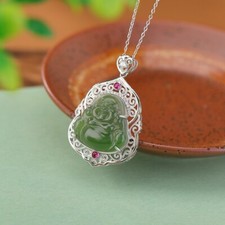 F02 Anhänger Maitreya Buddha lachend grüne Jade Rankenornament Silber 925