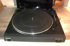 LENCO TURNTABLE  PLATTENSPIELER Typ: STEREO TURNTABLE L3806 von 2010
