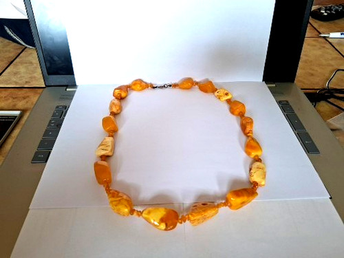 Bernsteinkette egg yolk - egg,