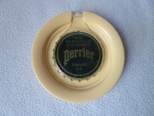 seltener Perrier Werbe-Klapp-Zahlteller Outdoor Geldteller France Kunststoff