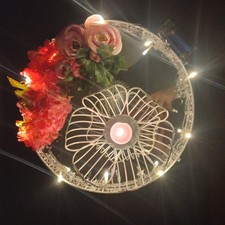 Spiegel mit Blumen Und Lichter