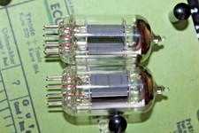 2 X ECC83 / 12AX7 / 5751 RFT - BLACK LONG RIBBED PLATES - NOS  - MATCHED PAIR -