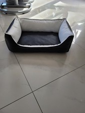 Hundebett  Kunstleder Neuwertig