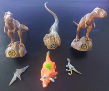 Jurassic world, 3 Dinosaurier und 3 andere Dinos