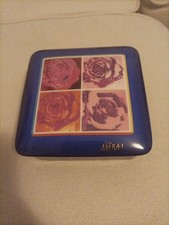 Porzellandose Mara von