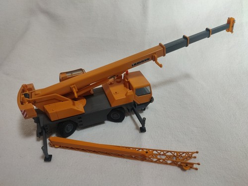 Achs teleskopkran liebherr - 2-achs,