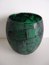 Seltene Vase aus grünem