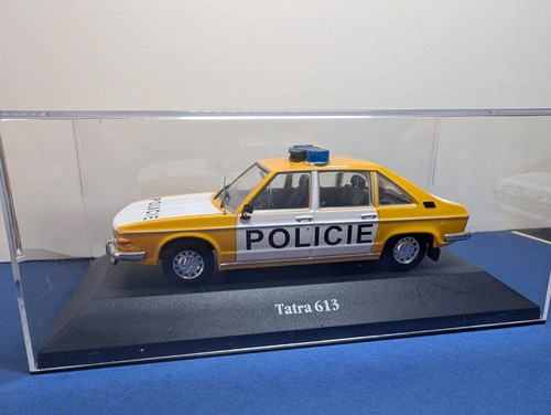 Tatra 613 policie police cars - policie,