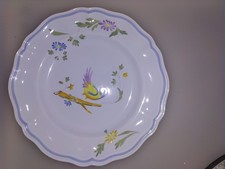 Porzellan Wandteller 25cm aus Frankreich Handbemalt Weiß / Pastellfarben Vogel