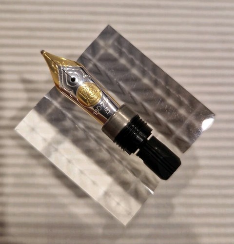 Pelikan m800 18k - pelikan, bicolor