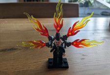 Mini-Figur Lindemann passt zur