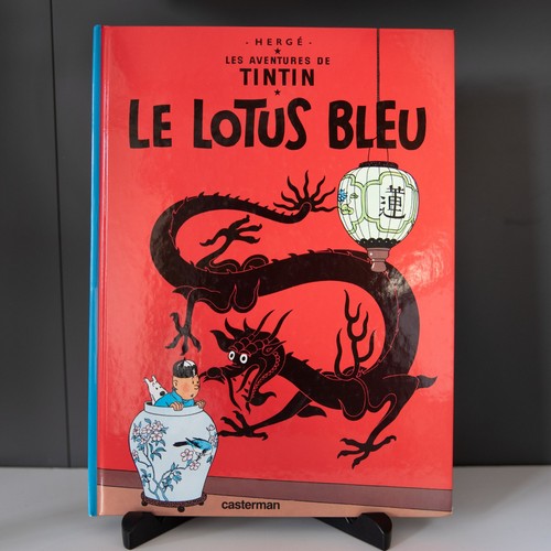 Tintin lotus bleu - "le, bleu"