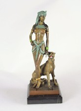 BRONZEFIGUR KLEOPATRA