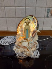 Mutter Gottes, Muschel Figur