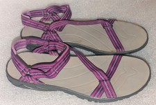 TEVA Youth Size 4 Pink Purple