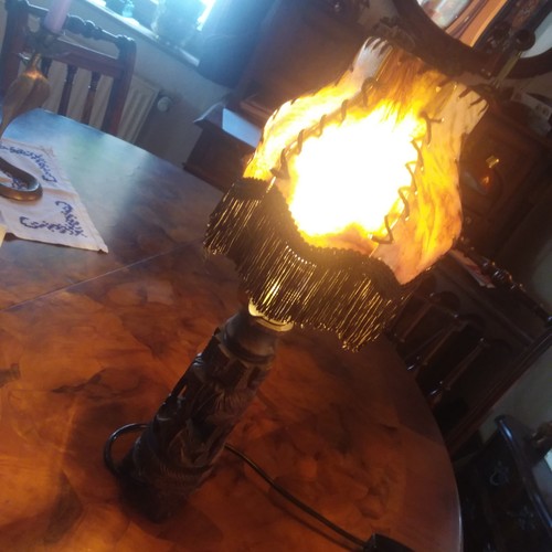 Afrika ebenholz lampe aus - afrika,ebenholz,, lampe,aus