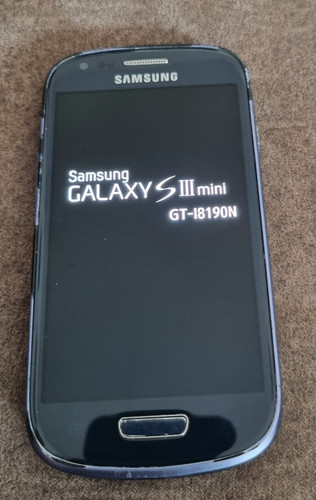 Samsung galaxy mini - s3,