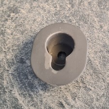 Audi A3 8L Schraub Halterung Teppich Verkleidung