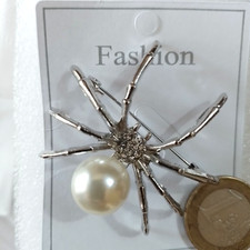 Brosche Anstecknadel Spinne