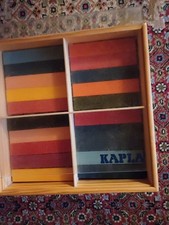 100 KAPLA Steine in 8 Farben aus Pinienholz in Holz Box