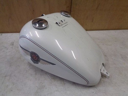 Harley davidson oem benzintank - davidson,