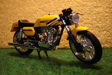 1:24 Ducati 350 MK3 Desmo Gelb 1974  IXO 00499