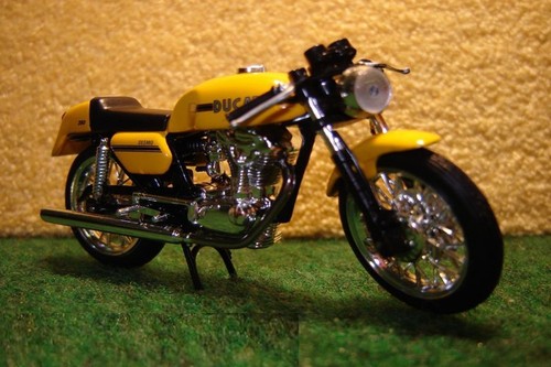 Ducati 350 mk3 desmo - 350, gelb
