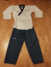 Kwon Poomsae TAEKWONDO Anzug