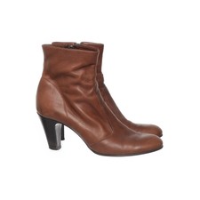 Enrico Antinori, Stiefeletten