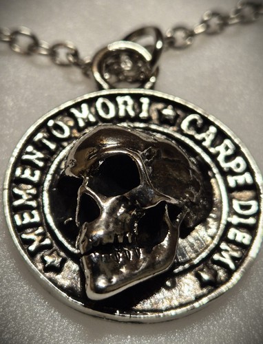 Memento mori carpe - memento, diem