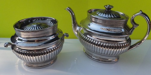 Versilberte teekanne dose - &,