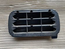 Mercedes W124 300TE-24V Kofferraumbelüftung 1248370230