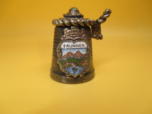 Metall fingerhut form eines - in,