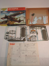 ++ B03  1:72 Modellflugzeug Mikro 72 RWD-14B LWS-CZAPLA Bausatz angefangen