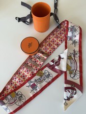 [NEU] 100% Orignal Hermès Twilly Seidenschal Pferdekutsche 2024 ungetragen