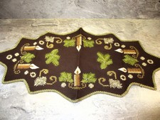 rustikale Weihnachtsdecke handgestickt Sternform - Tischläufer aus den 70er