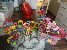 TutTut Flitzer Verschiedene Gebäude + Viel Anbau + 12 Fahrzeuge