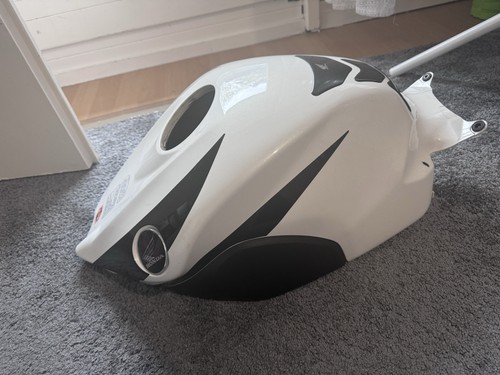 Honda cbr 1000 - honda, c-abs