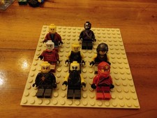 Lego Ninjago Minifiguren Konvulut / Einzelteile