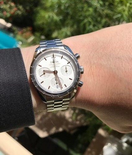 Omega speedmaster axial - omega, co-axial