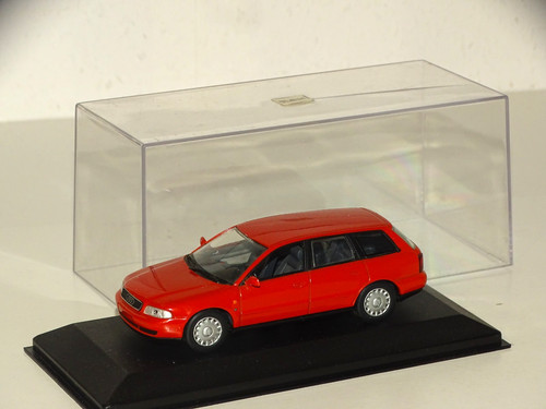 Minichamps audi a4 - minichamps, avant