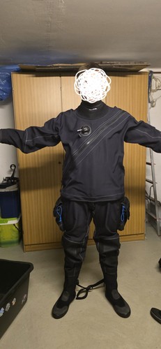 Bare men trockenanzug schwarz - trockenanzug,