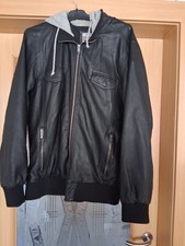 Schöner Herren Lederjacke mit