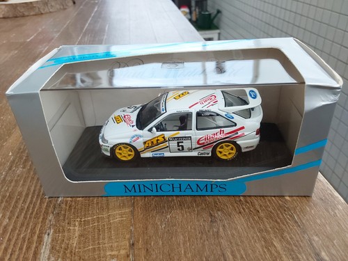 Minichamps ford escort - minichamps,