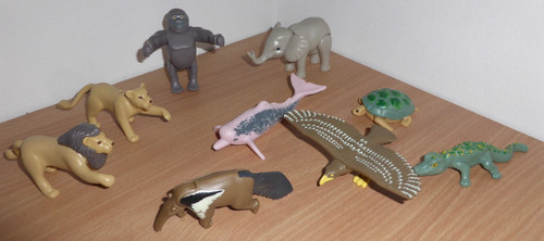Donalds spielzeug figuren - spielzeug,