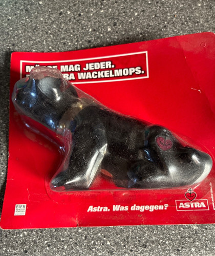 Auto wackelkopftier mops in - mops,,